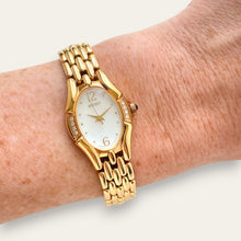 Load image into Gallery viewer, Vintage Seiko Ladies' Gold-Plated Quartz Watch, Mother of Pearl Dial
