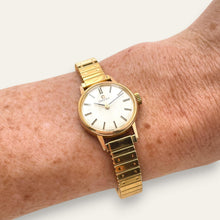 Load image into Gallery viewer, Vintage 60s Omega Ladies' Mechanical Watch – Gold-Plated, Hand-Wound
