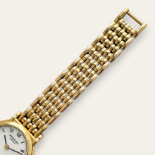 Load image into Gallery viewer, Vintage Raymond Weil Geneve 18k Gold Plated Ladies Quartz Watch 9944

