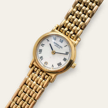 Load image into Gallery viewer, Vintage Raymond Weil Geneve 18k Gold Plated Ladies Quartz Watch 9944
