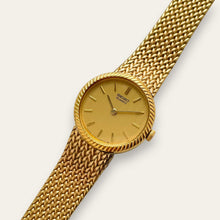 Load image into Gallery viewer, Vintage Seiko Quartz Gold-Plated Mesh Bracelet Dress Watch 2C20-0150
