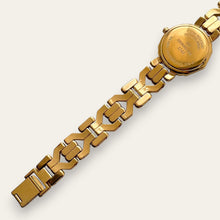 Load image into Gallery viewer, Vintage Raymond Weil 3747 18k Gold Plated Ladies Watch
