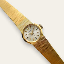Load image into Gallery viewer, Vintage Seiko 11-0080 Gold-Plated Ladies Mechanical Hand-Wound Watch
