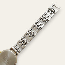 Load image into Gallery viewer, Vintage Seiko Two Tone Bracelet Watch Navy Blue Dial 1990s Quartz
