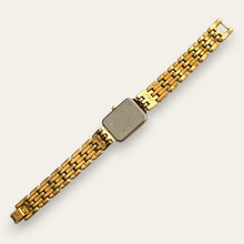 Load image into Gallery viewer, Vintage Seiko V400-6160 Ladies Quartz Watch, Gold-Plated Link Bracelet
