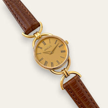 Load image into Gallery viewer, 1990s Vintage Gucci 6000L Quartz Watch - Gold Dial, Brown Strap
