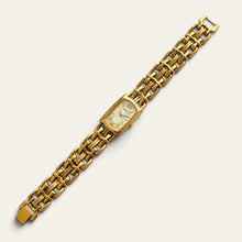Load image into Gallery viewer, Vintage Seiko Ladies Gold-Plated Quartz Watch Champagne Dial Bracelet
