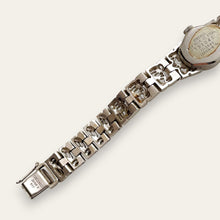 Load image into Gallery viewer, Vintage 1976 Ladies Seiko Mechanical Watch, Faceted Crystal
