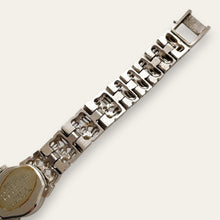 Load image into Gallery viewer, Vintage 1976 Ladies Seiko Mechanical Watch, Faceted Crystal
