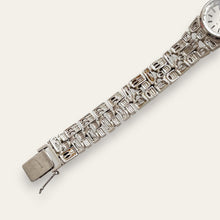 Load image into Gallery viewer, Vintage 1976 Ladies Seiko Mechanical Watch, Faceted Crystal
