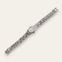 Load image into Gallery viewer, Vintage 1976 Ladies Seiko Mechanical Watch, Faceted Crystal
