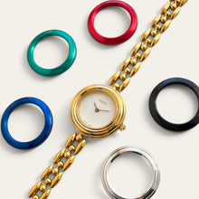 Load image into Gallery viewer, Vintage 1990s Gucci 11/12.2 Change Bezel Quartz Watch with 6 Bezels
