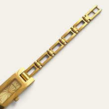 Load image into Gallery viewer, Vintage Gucci 3900L Ladies Quartz Watch Gold Guilloche Dial
