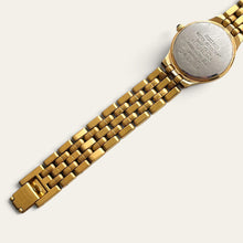 Load image into Gallery viewer, Vintage Seiko Quartz Ladies Gold Watch Black Dial Roman Numeral Bezel
