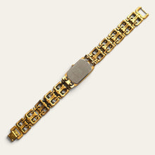 Load image into Gallery viewer, Vintage Seiko Ladies Gold-Plated Quartz Watch Champagne Dial Bracelet
