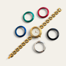 Load image into Gallery viewer, Vintage 1990s Gucci 11/12.2 Change Bezel Quartz Watch with 6 Bezels
