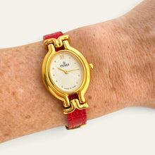Load image into Gallery viewer, Vintage Fendi 640L Gold-Tone Ladies Quartz Watch, White Dial, 5 Straps

