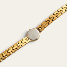 Load image into Gallery viewer, Vintage Seiko Gold-Plated Ladies Quartz Watch Champagne Dial Bracelet
