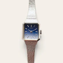 Load image into Gallery viewer, Vintage Seiko Ladies Mechanical Watch, Blue Gradient Dial, 1970s Boxed
