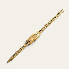 Load image into Gallery viewer, Vintage Gucci 3900L Ladies Quartz Watch Gold Guilloche Dial
