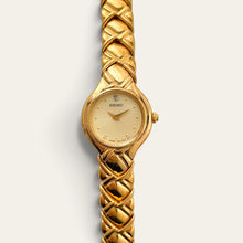 Load image into Gallery viewer, Vintage Seiko Gold-Plated Ladies Quartz Watch Champagne Dial Bracelet
