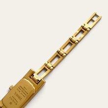 Load image into Gallery viewer, Vintage Gucci 3900L Ladies Quartz Watch Black Guilloche Dial
