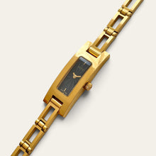 Load image into Gallery viewer, Vintage Gucci 3900L Ladies Quartz Watch Black Guilloche Dial
