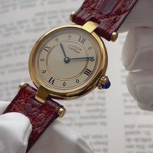 Load and play video in Gallery viewer, Cartier Must Vendome - Vermeil Quartz Watch with Beige Dial
