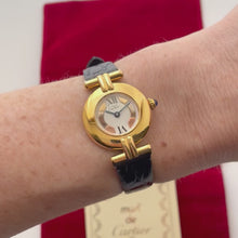 Load and play video in Gallery viewer, Vintage Cartier Must Colisée Vermeil - GP Silver - Trinity Dial
