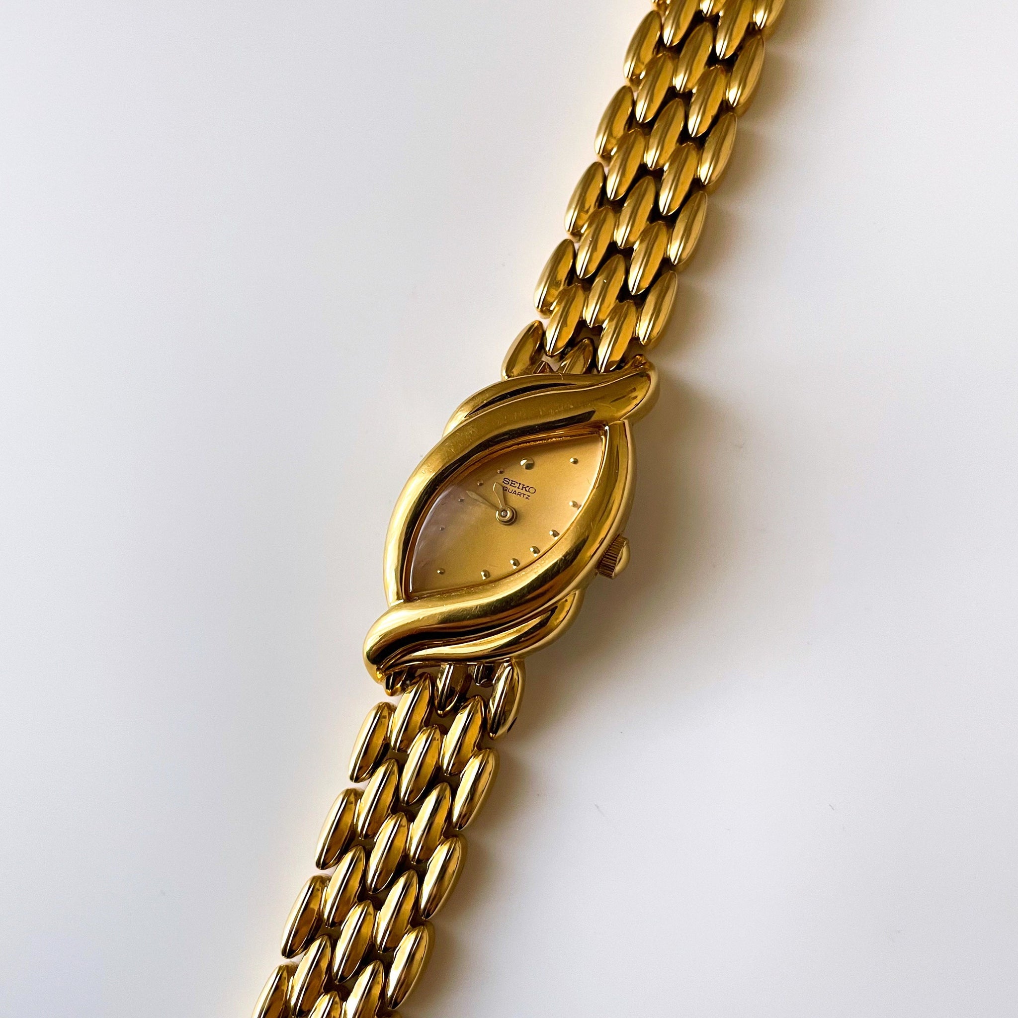 Vintage Rare 1993 Asymmetrical Gold-Tone Seiko Quartz Watch 