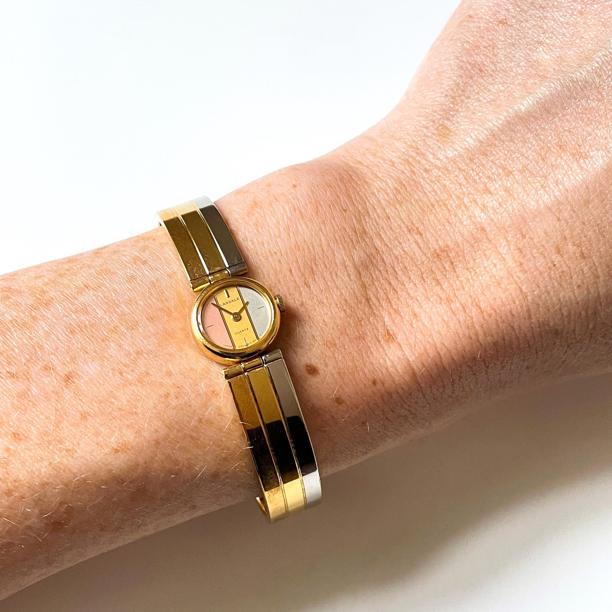 Seiko Lassale Lady\'s Wrist Watch Bangle 550194 SEIKO LASSALE JEWELRY BANGLE WATCH ✨ » Vintage Seiko  main image 2