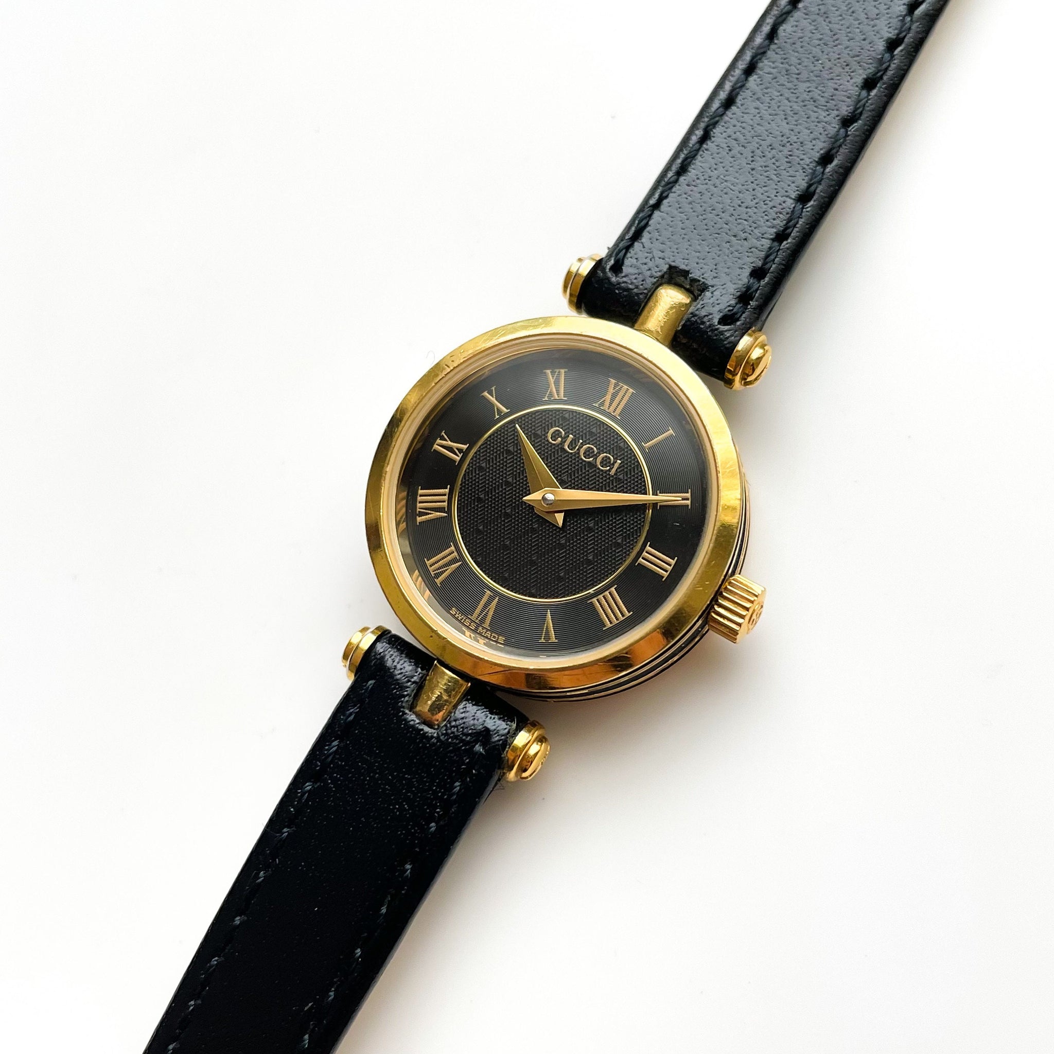 Vintage 1990 Gucci Stack Watch with Black Dial – Finchley  display picture 1