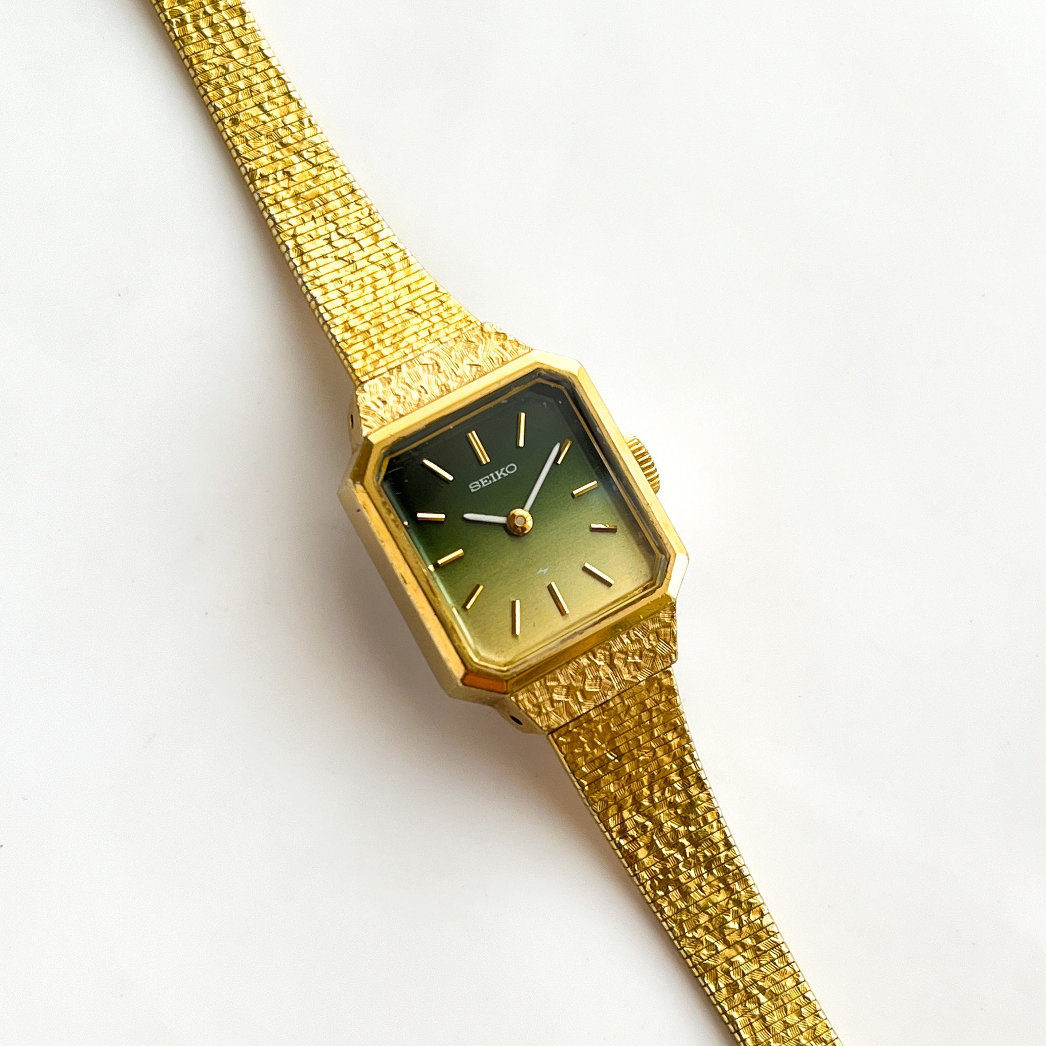 1978 Gold-Tone Mechanical Seiko Watch with Green Gradient  display picture 3