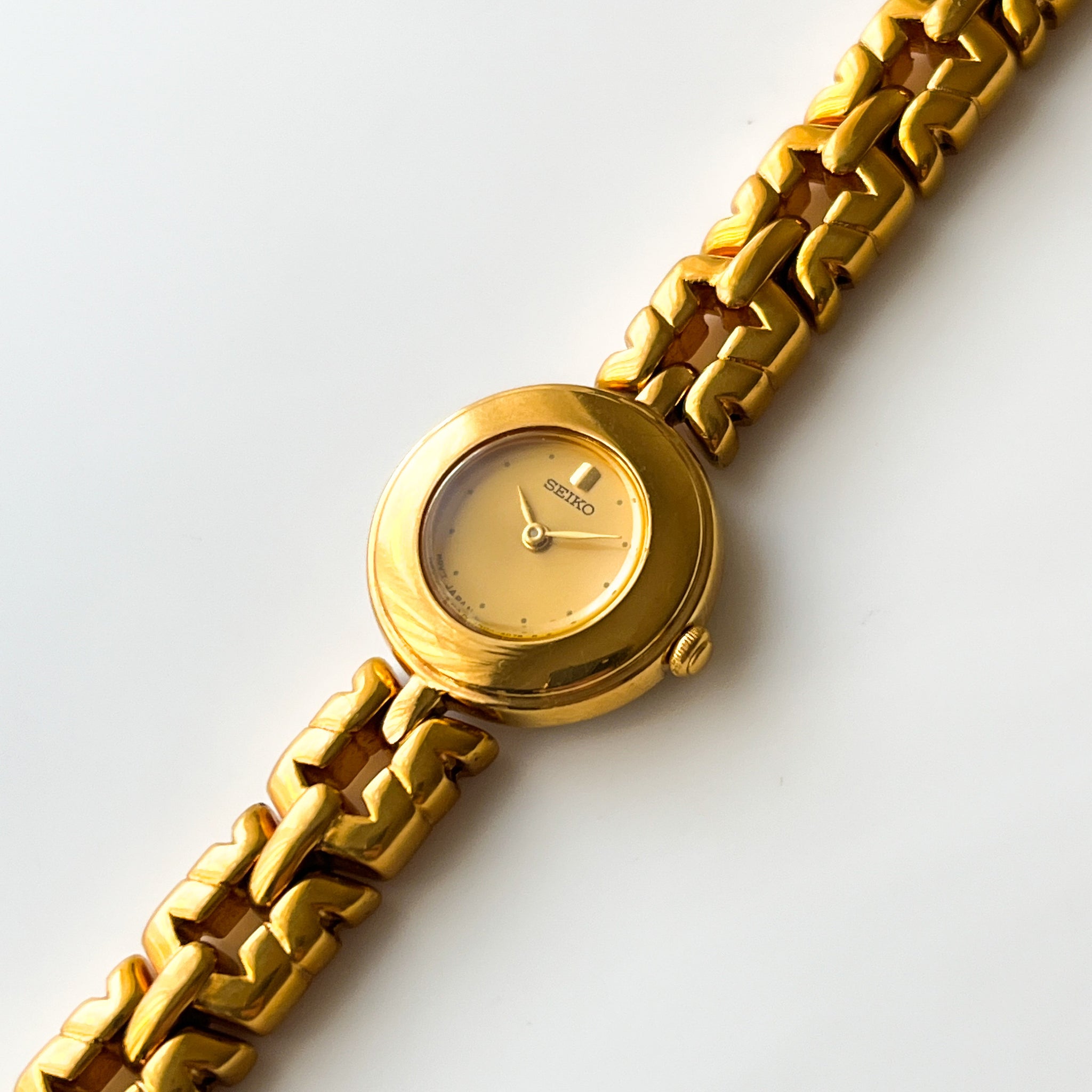 Vintage 1990s Gold-Plated Ladies' Seiko Quartz Watch With Vintage 1990s Gold-Plated Ladies' Seiko Quartz Watch With